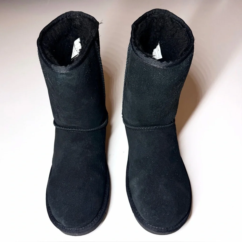 Koolaburra By UGG Women’s Koola Short Black Bootie Size- 9